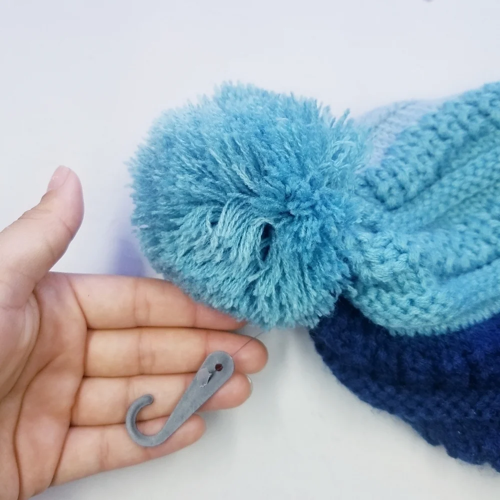 NEW Vince‎ Camuto | Two Tone Knit Beanie + Pompom